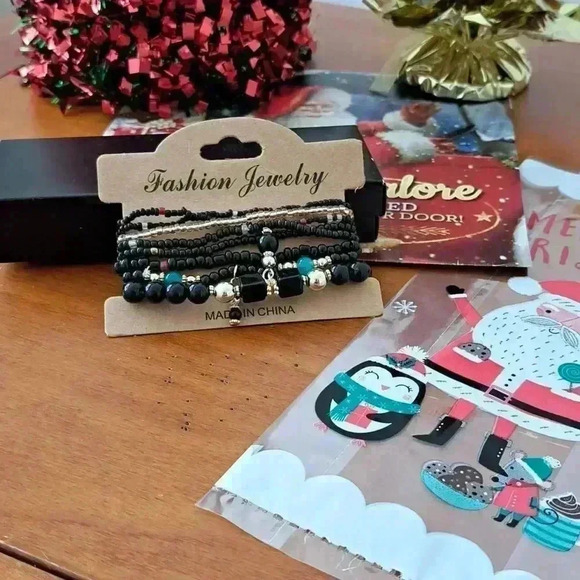 𝅺BRACELET SEVERAL BEADS ONE SIZE MIXED COLORS FASHION JEWELRY - Picture 2 of 4